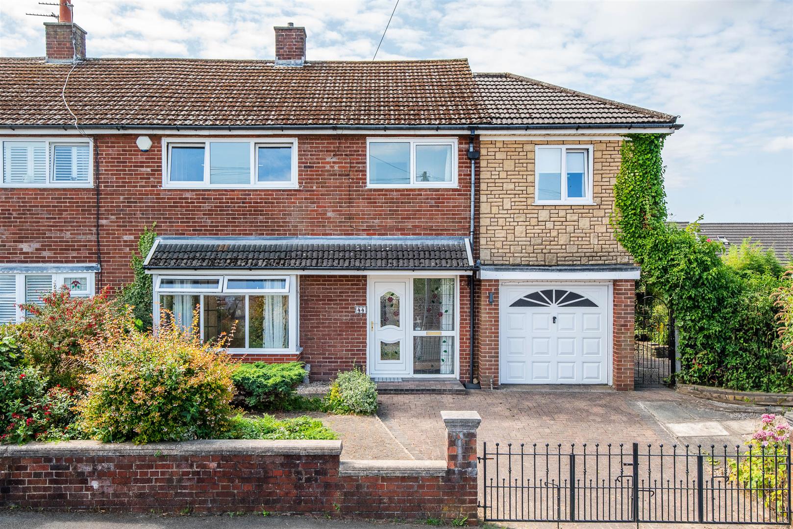 4 bed property in Southdowns Road, Chorley
